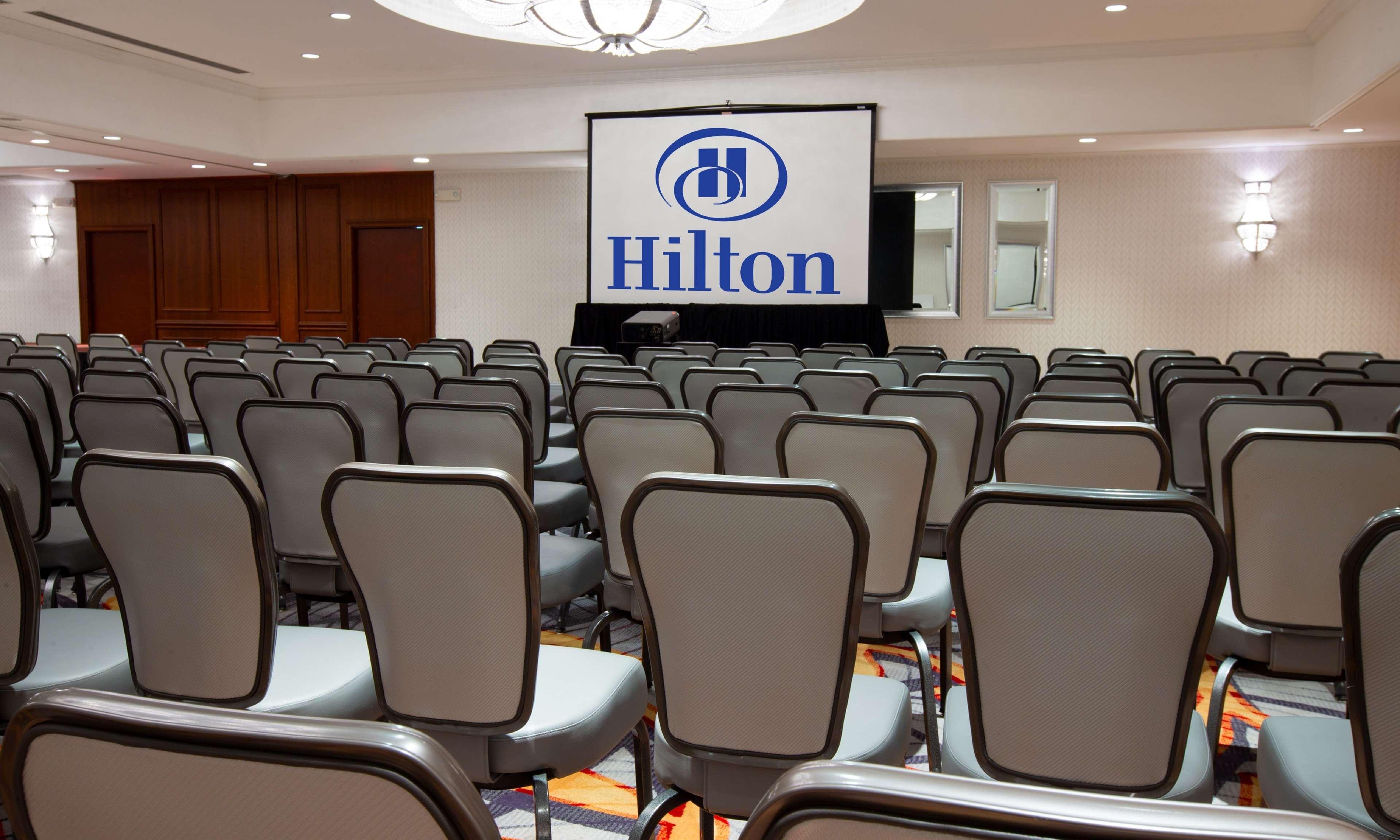 Hilton Chicago/Northbrook Exterior foto