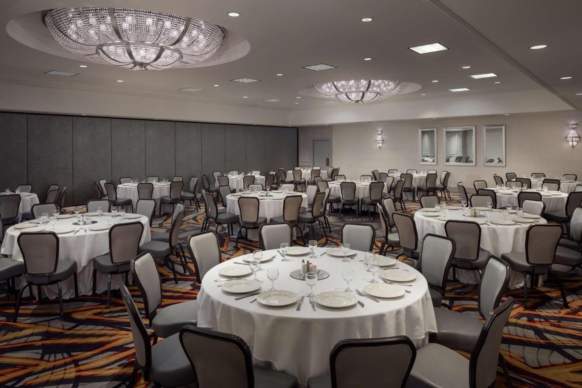 Hilton Chicago/Northbrook Exterior foto