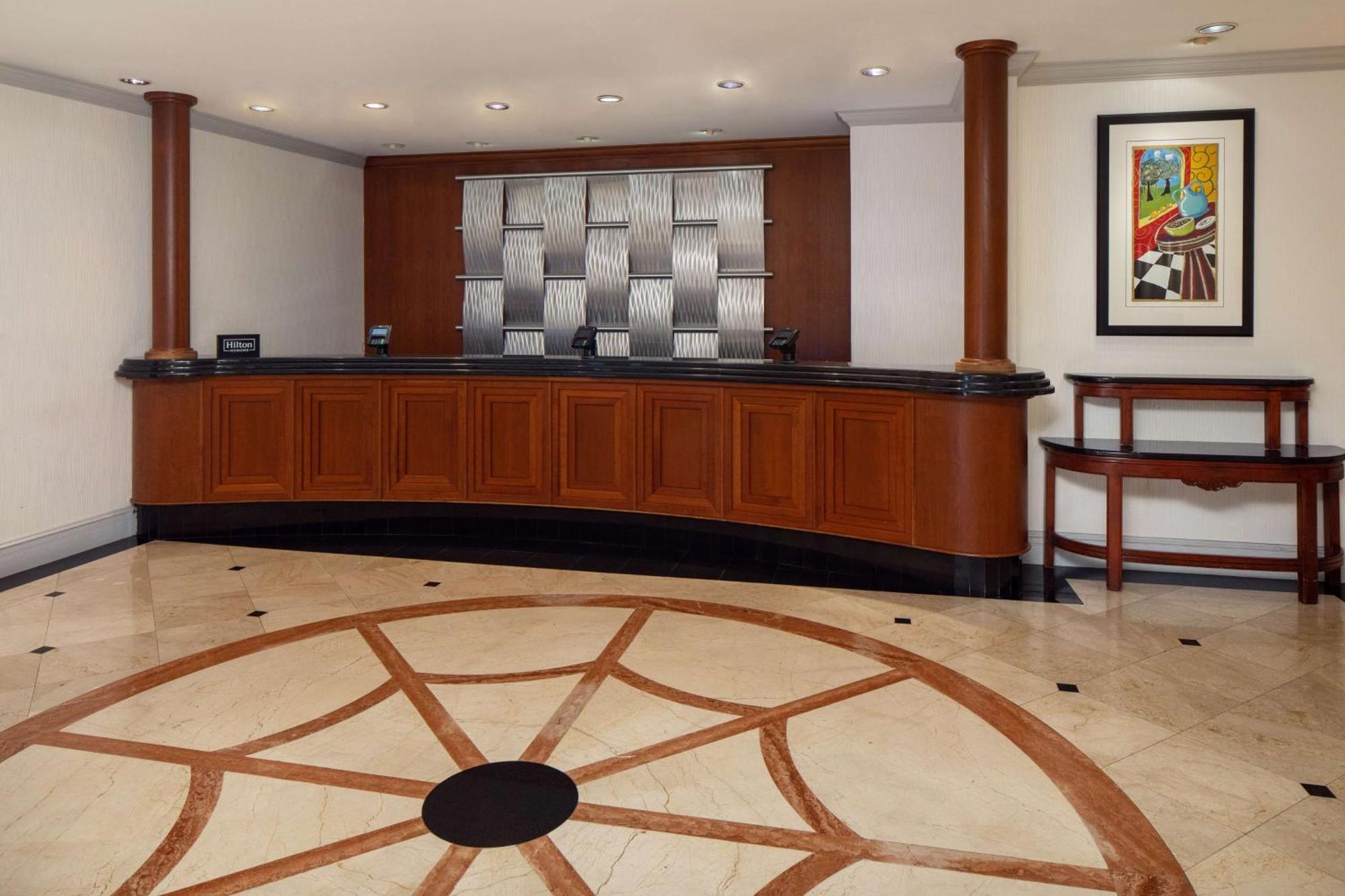 Hilton Chicago/Northbrook Exterior foto